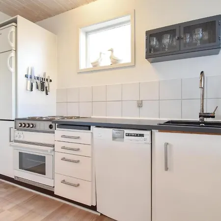 Two-bedroom Holiday In * Otterup